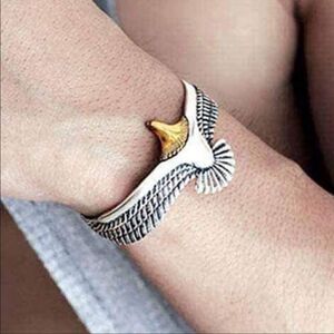 Eagle Mountain Bracelet Cuff Silver